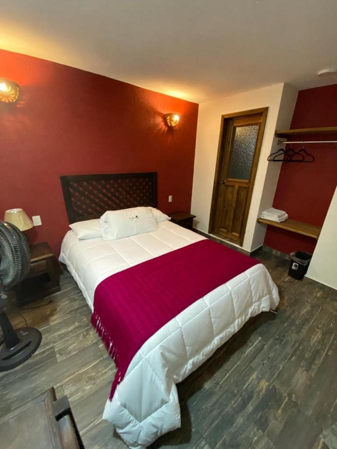 Hotel San Sebastian Comitan de Dominguez Exteriör bild