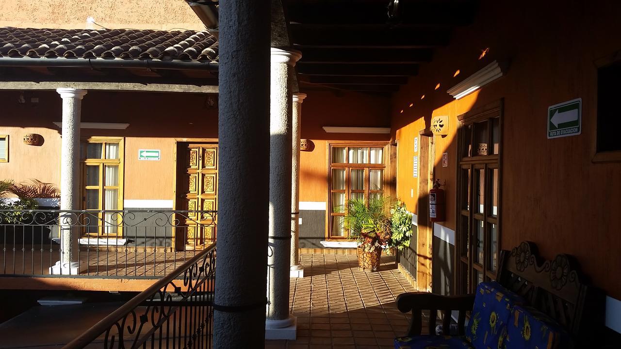 Hotel San Sebastian Comitan de Dominguez Exteriör bild