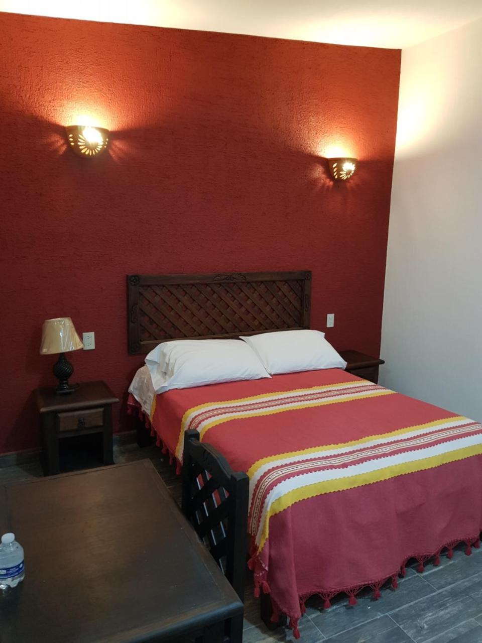 Hotel San Sebastian Comitan de Dominguez Exteriör bild